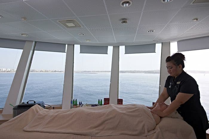 fred olsen cruise lines balmoral relax 2014.jpg